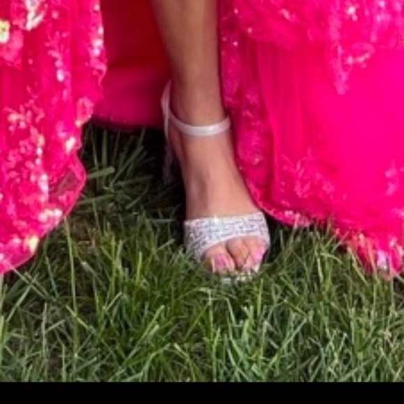 COPY - Sherri Hill 55500 fuchsia - Picture 4 of 5